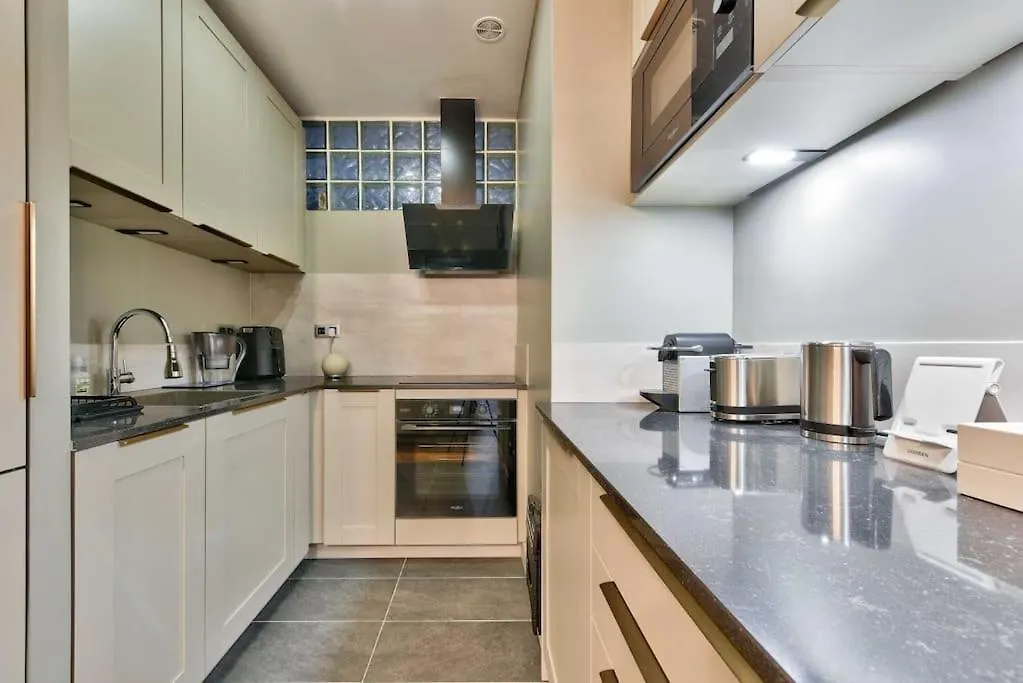 Nice 3br Flat Near Porte D'orleans Metro Station * 파리