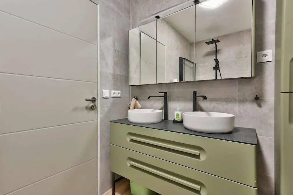 아파트 Nice 3br Flat Near Porte D'orleans Metro Station